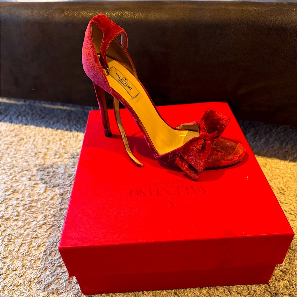 Valentino velvet sandals